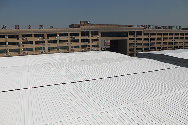 廠房彩鋼瓦翻新什么價格 廠房彩鋼瓦翻新什么價格